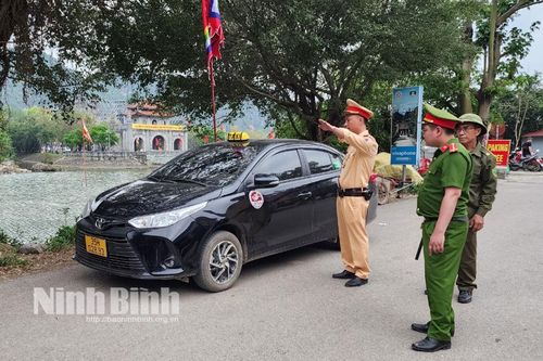 Quyết tâm đảm bảo an ninh trật tự Lễ hội Hoa Lư và kỷ niệm 1.100 năm ngày sinh Đinh Tiên Hoàng Đế