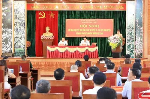 Phát huy dân chủ, lắng nghe ý kiến của nhân dân