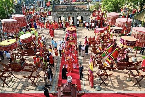 Ninh Bình: Khai mạc Lễ hội truyền thống đền Thánh Nguyễn năm 2024