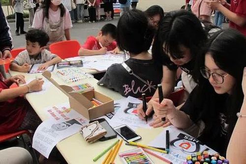 Không gian trải nghiệm của Câu lạc bộ Nội san tại Hòa Lạc