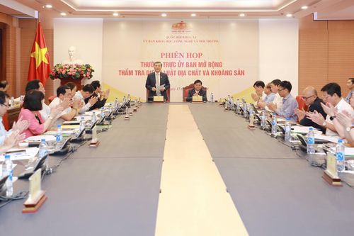 Quản lý sử dụng tiết kiệm, hiệu quả khoáng sản, hướng tới mục tiêu phát triển bền vững