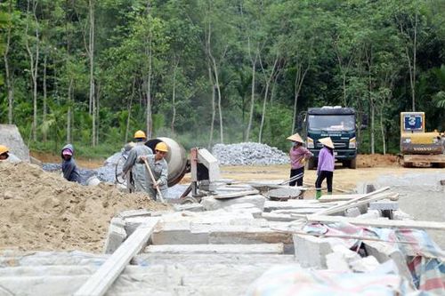 Nhiều vướng mắc trong việc bố trí chỗ ở ổn định cho gần 3.000 hộ dân
