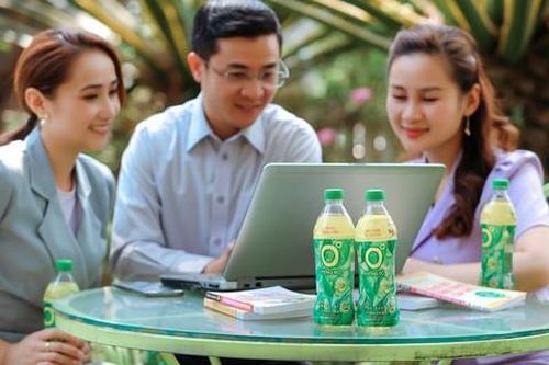 Xua tan căng thẳng và 'xử gọn' deadline đầu hè bằng trà xanh