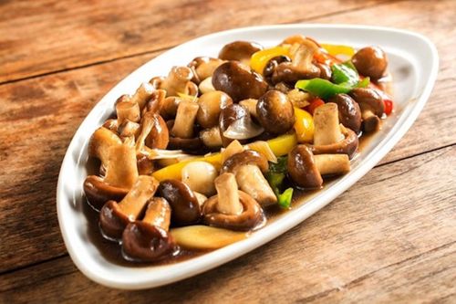 Những thực phẩm này hâm lại có thể thành 'thuốc độc'