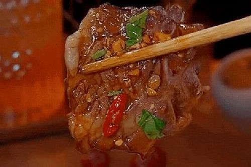 Hao cơm phải biết với công thức thịt bò hầm đặc biệt, mang đãi khách thì miễn chê