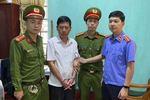 Bắt Chủ tịch UBND thị trấn An Châu ở Bắc Giang