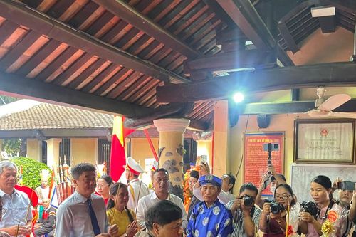 Lãnh đạo tỉnh Đắk Lắk dâng hương tưởng nhớ các Vua Hùng
