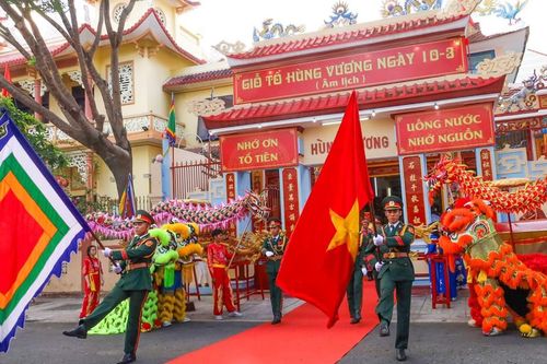 Khánh Hòa: Tổ chức dâng hương tưởng nhớ các Vua Hùng năm 2024