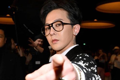 G-Dragon tái xuất