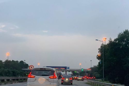 Cân nhắc việc cấm sử dụng còi trong thời gian từ 22h đến 5h hôm sau