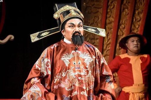 Khi nghệ sĩ 'dốc lòng' cho đề tài lịch sử