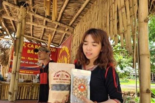 Nâng tầm 'nữ hoàng quả khô'