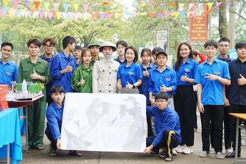 'Hành trình sách văn học' với nhiều nội dung ý nghĩa