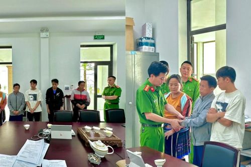 Khởi tố 7 bị can cố ý gây thương tích vì tranh chấp đất nương ở Lai Châu