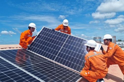 Quy định rõ thẩm quyền, thủ tục cấp 'tín chỉ xanh' đối với các nhà máy sử dụng nguồn năng lượng sạch