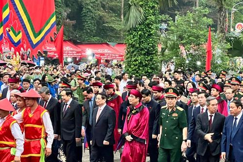 Lãnh đạo Đảng, Nhà nước dâng hương giỗ Tổ Hùng Vương năm 2024
