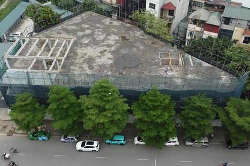 Vụ Chủ tịch phường Nghĩa Đô nhận 1 tỷ đồng 'bảo kê': Bao giờ tháo dỡ công trình vi phạm?