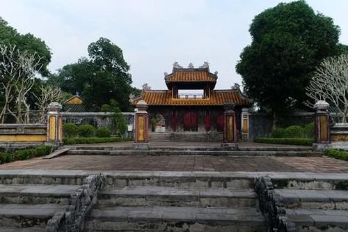 Lăng Gia Long - lăng mộ vị vua đầu tiên triều Nguyễn