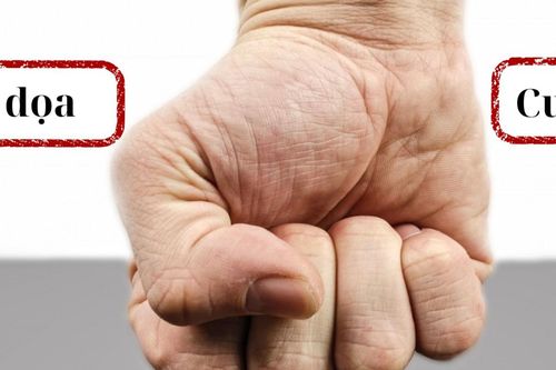 Người phụ nữ 63 tuổi ở Hà Nội nhận án 13 năm tù vì bị cáo buộc cướp tài sản