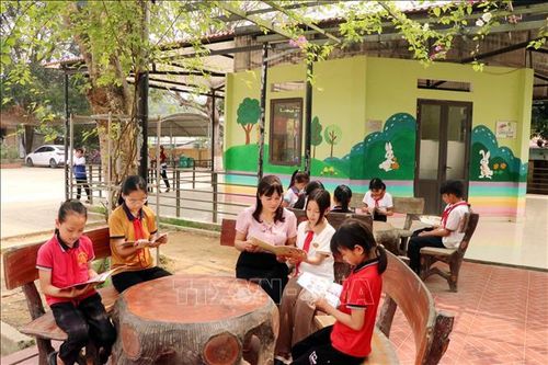 Tuyên Quang: Bảo đảm các điều kiện học tập cho học sinh vùng dân tộc thiểu số