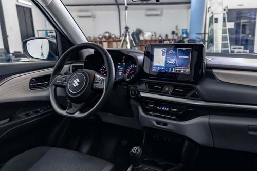 Quên Kia Morning và Hyundai Grand i10 đi, Suzuki nhận cọc hatchback cỡ B giá dự kiến 184 triệu đồng