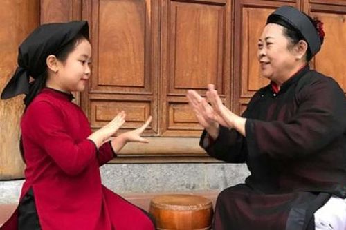 Phụ nữ đất Tổ thực hành và lan tỏa giá trị 2 di sản thế giới