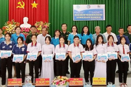 Công tác dân vận ở huyện biên giới An Phú