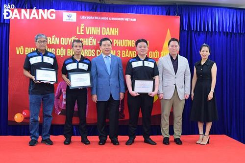 Vinh danh huấn luyện viên, vận động viên vô địch giải Billiards carom 3 băng đồng đội thế giới