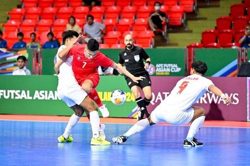 Futsal Việt Nam phải đua bàn thắng với Myanmar