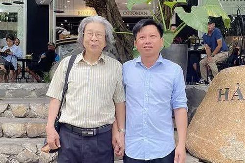 Bài thơ 'Nghiêng' đã làm nên thương hiệu thơ Hồ Bá Thâm