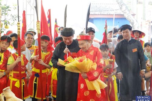 Khai mạc lễ hội truyền thống Nghè chùa Gia Cốc ở Hải Dương