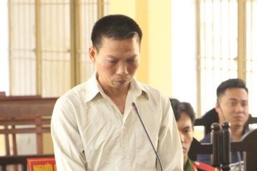 Lãnh 7 năm tù vì níu kéo vợ cũ bằng dao