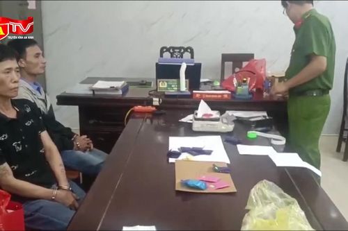 Mang hơn 2000 viên ma túy từ biên giới về bán tại nhà