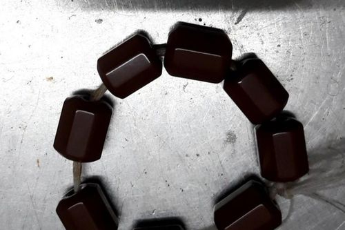Cứu sống bệnh nhân 'ngậm vòng đá chữa viêm họng'