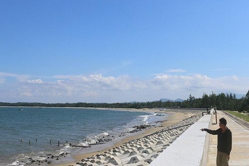 Quảng Nam: Dự án kè sông Bến Ván và kè Tam Hải không đúng tiến độ sẽ chấm dứt hợp đồng