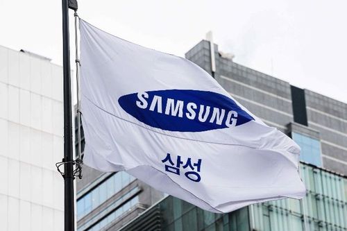 Samsung kích hoạt 'chế độ khẩn', buộc giám đốc làm việc cả cuối tuần