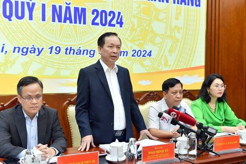 Xây dựng lộ trình để từng bước tái cơ cấu SCB