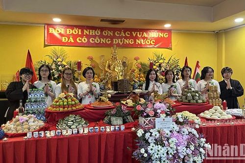 Người Việt ở Moskva tổ chức Lễ Giỗ Tổ Hùng Vương