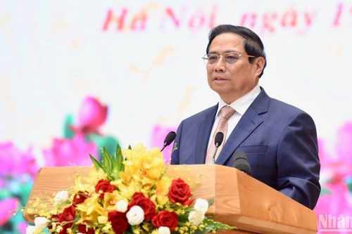 'Giữ lửa và truyền lửa', bảo tồn và phát huy văn hóa dân tộc