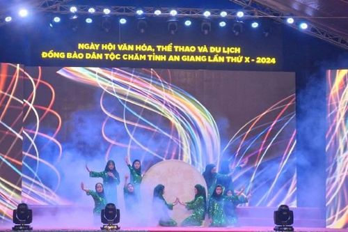 An Giang bế mạc Ngày hội Văn hóa thể thao đồng bào dân tộc Chăm