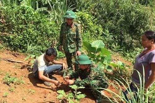 Người dân vùng cao Nghệ An rời quê tìm việc làm: Bài toán cân bằng nguồn lực lao động