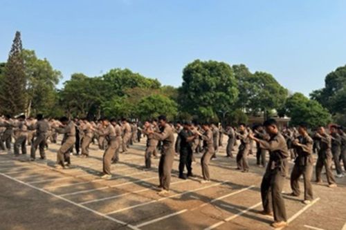 Công an Đắk Nông gặp mặt, động viên chiến sĩ huấn luyện tại Trung đoàn Cảnh sát Cơ động Tây Nguyên