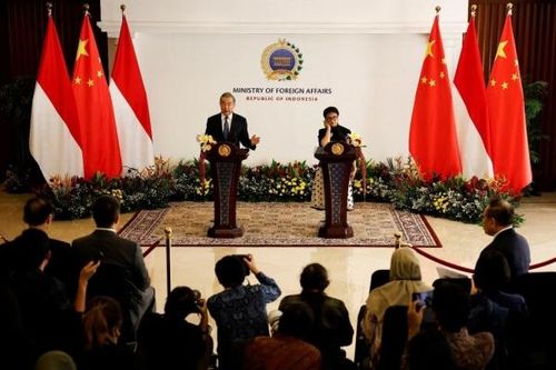 Thăm Indonesia, Ngoại trưởng Trung Quốc tìm cách tăng cường đầu tư sâu hơn vào một số lĩnh vực