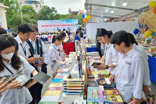 12.000 đầu sách trưng bày tại Hội sách Hải Phòng năm 2024