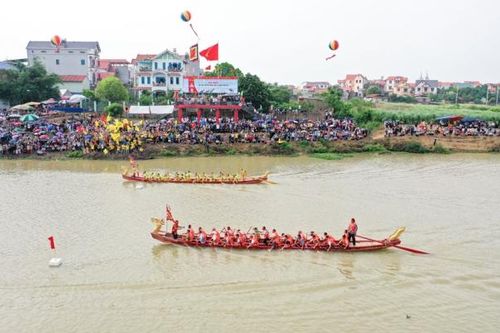 Bắc Giang: Độc đáo lễ hội bơi chải làng Tiếu Mai