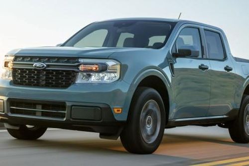 Triệu hồi hơn 450.000 xe Ford do lỗi ắc quy đột ngột hết điện