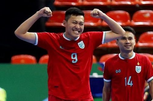 Thái Lan vùi dập Myanmar 5-0, futsal Việt Nam hồi hộp đợi lượt cuối