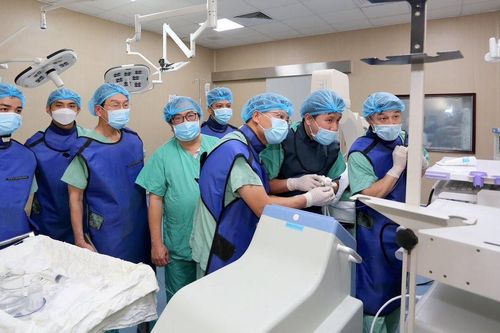 Bệnh viện Trung ương Huế huấn luyện nâng cao năng lực về nội soi tiêu hóa tại các bệnh viện khu vực miền Trung