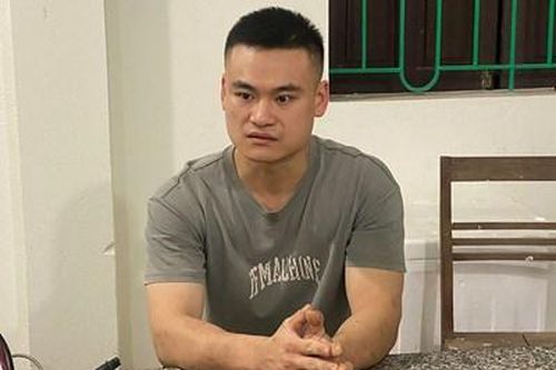 Bắt khẩn cấp gã thanh niên sàm sỡ nữ sinh lớp 8