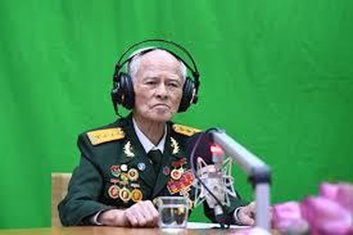 Anh hùng Phùng Văn Khầu - Chiến sĩ pháo thủ nổi tiếng với khẩu sơn pháo 75mm